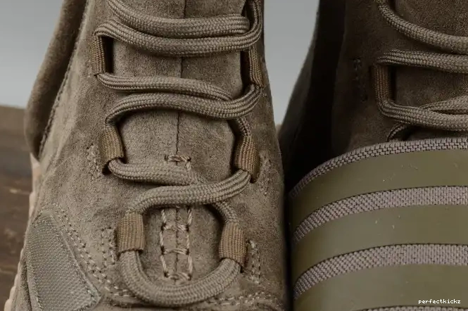 Light 750 Boost adidas Brown Yeezy BY2456 0518